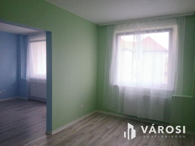 Azonnal költözhető, teljesen felújított lakás rákospalotán