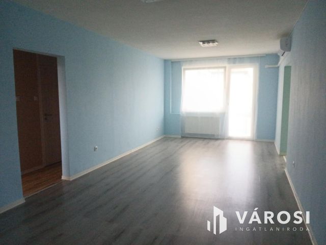 Azonnal költözhető, teljesen felújított lakás rákospalotán