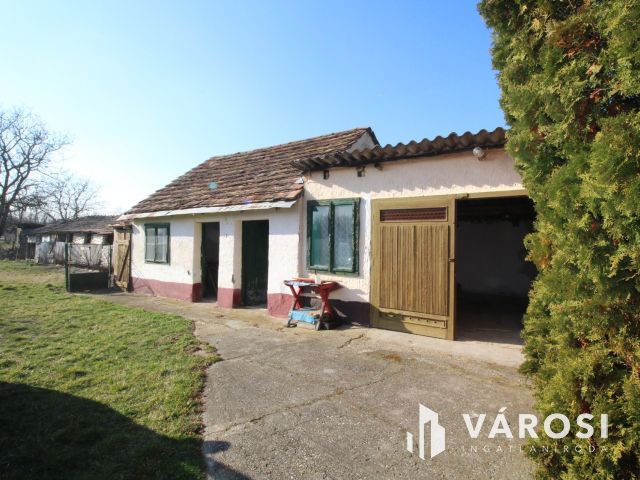 Ház a csend szigetén, Keléden