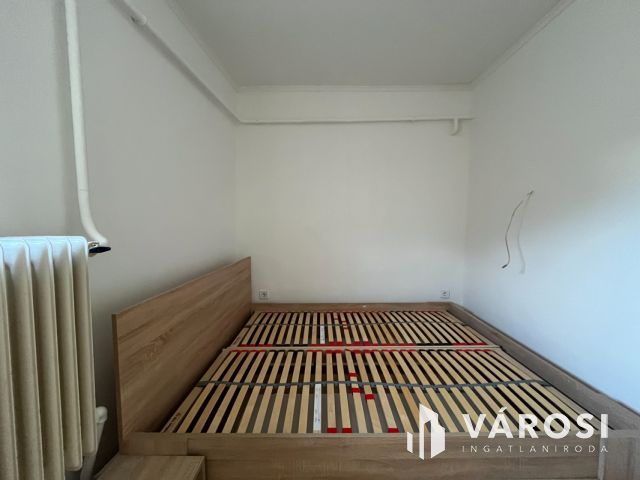 Debrecen Belvárosában 2 Szobás Jó Kis Ház!