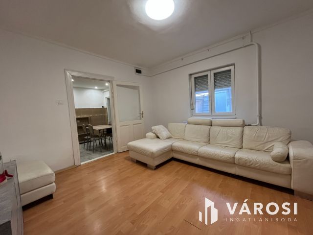 Debrecen Belvárosában 2 Szobás Jó Kis Ház!