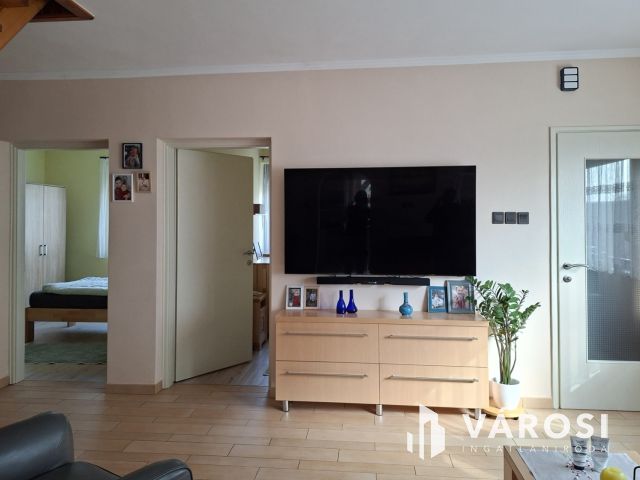 Rezsi évente 90 ezer? Ez a ház tudja!