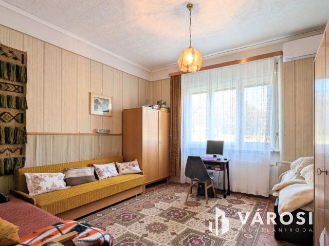 Családi ház kedvelt környéken!