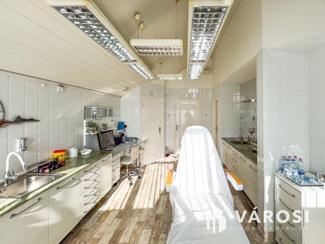 Kiadó üzlethelyiség/szolgáltató egység nagyon jó helyen