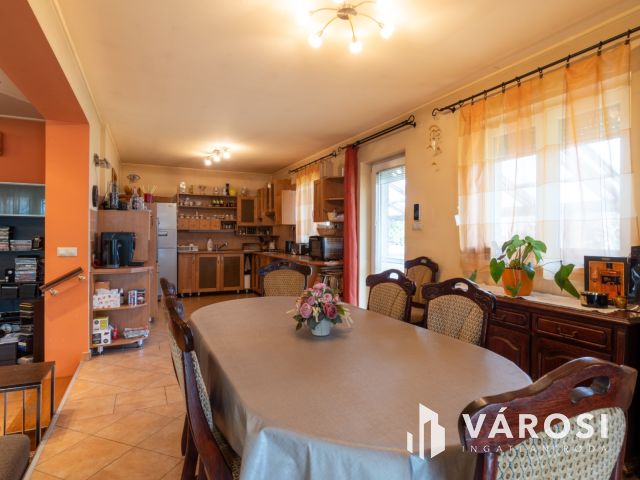 Tágas mediterrán otthon Siófok-Fokihegyen