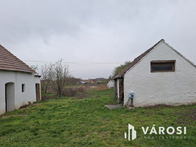Győrhöz közel családi ház eladó reális áron