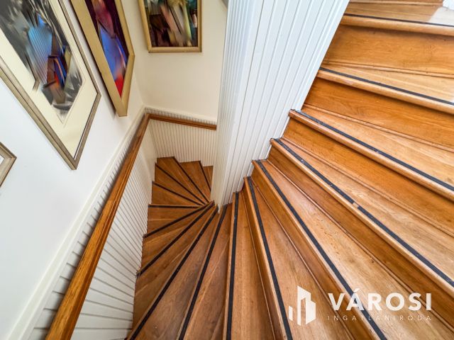 Tágas, napfényes ház Gyula legszebb utcájában