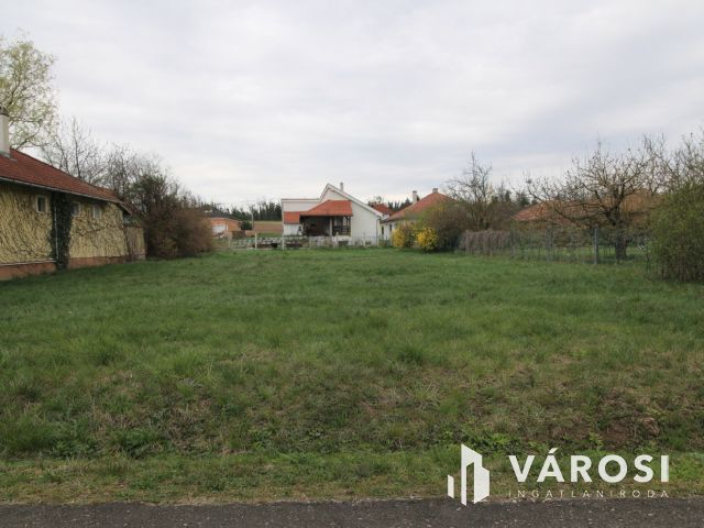 Az egyik utolsó belterületi telek Bükfürdőtől 8 percre Góron