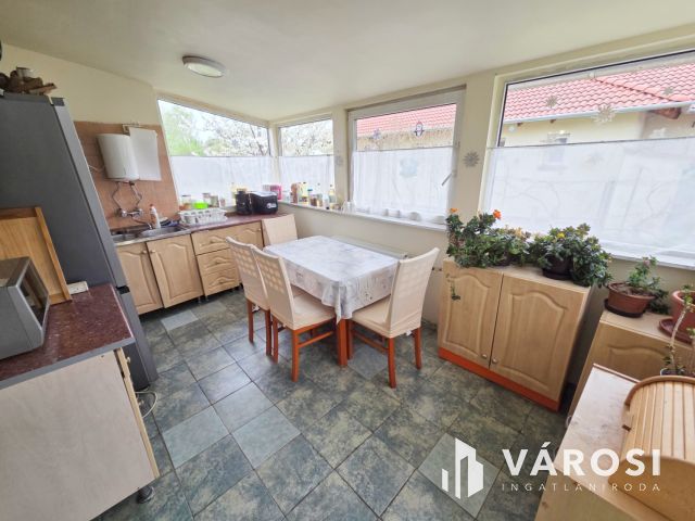 Lehetőségekben gazdag ház Szigethalmon