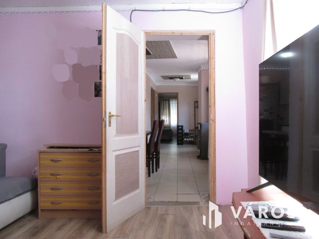 Takaros parasztház modern felújítással