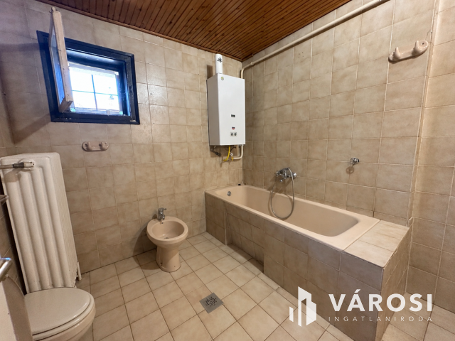 Debrecen, Belváros 621m² terület, ritka lehetőség